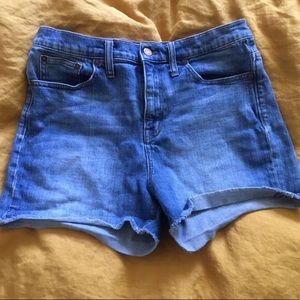 Made well high-waisted denim shorts